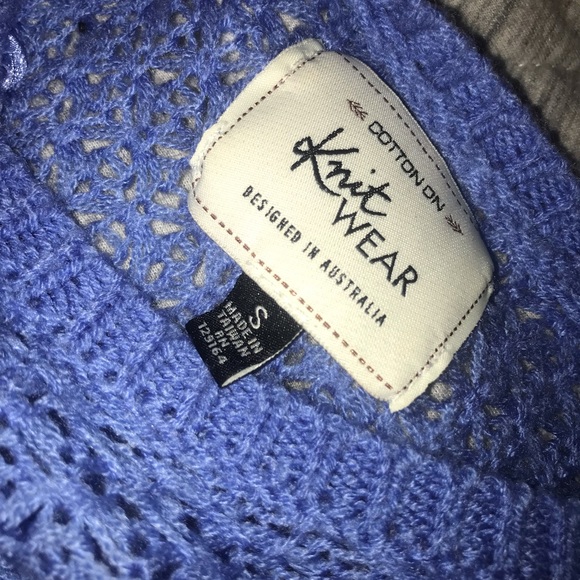 Periwinkle sweater - Picture 2 of 4